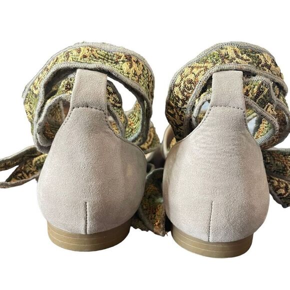 New Indigo Rd. Women's Gedney Faux Suede Ankle Wrap Flats Size 8.5M - Picture 6 of 9